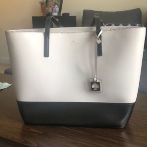 Kate spade grey and black purse